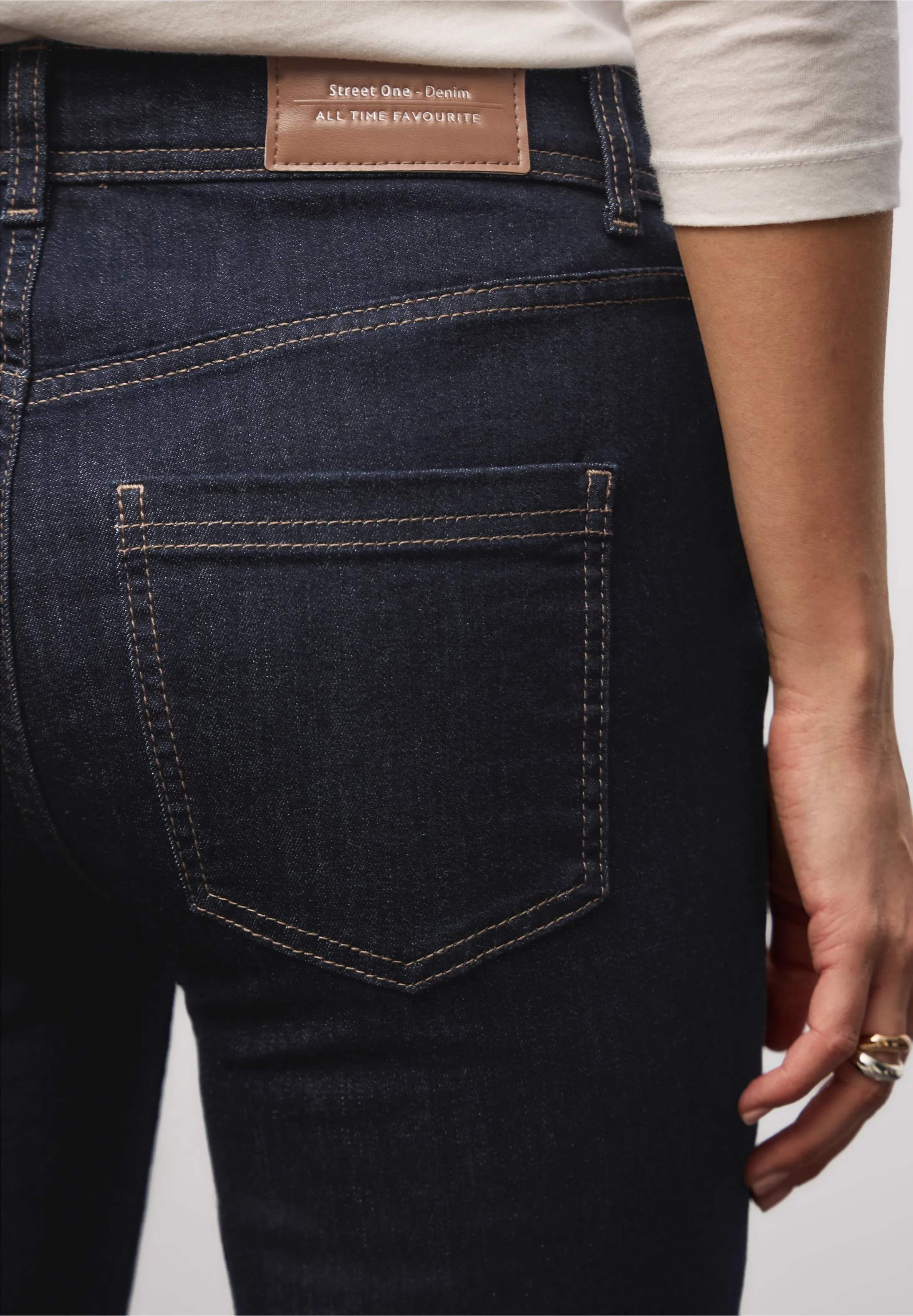 Rifle BOOTCUT - tmavomodré